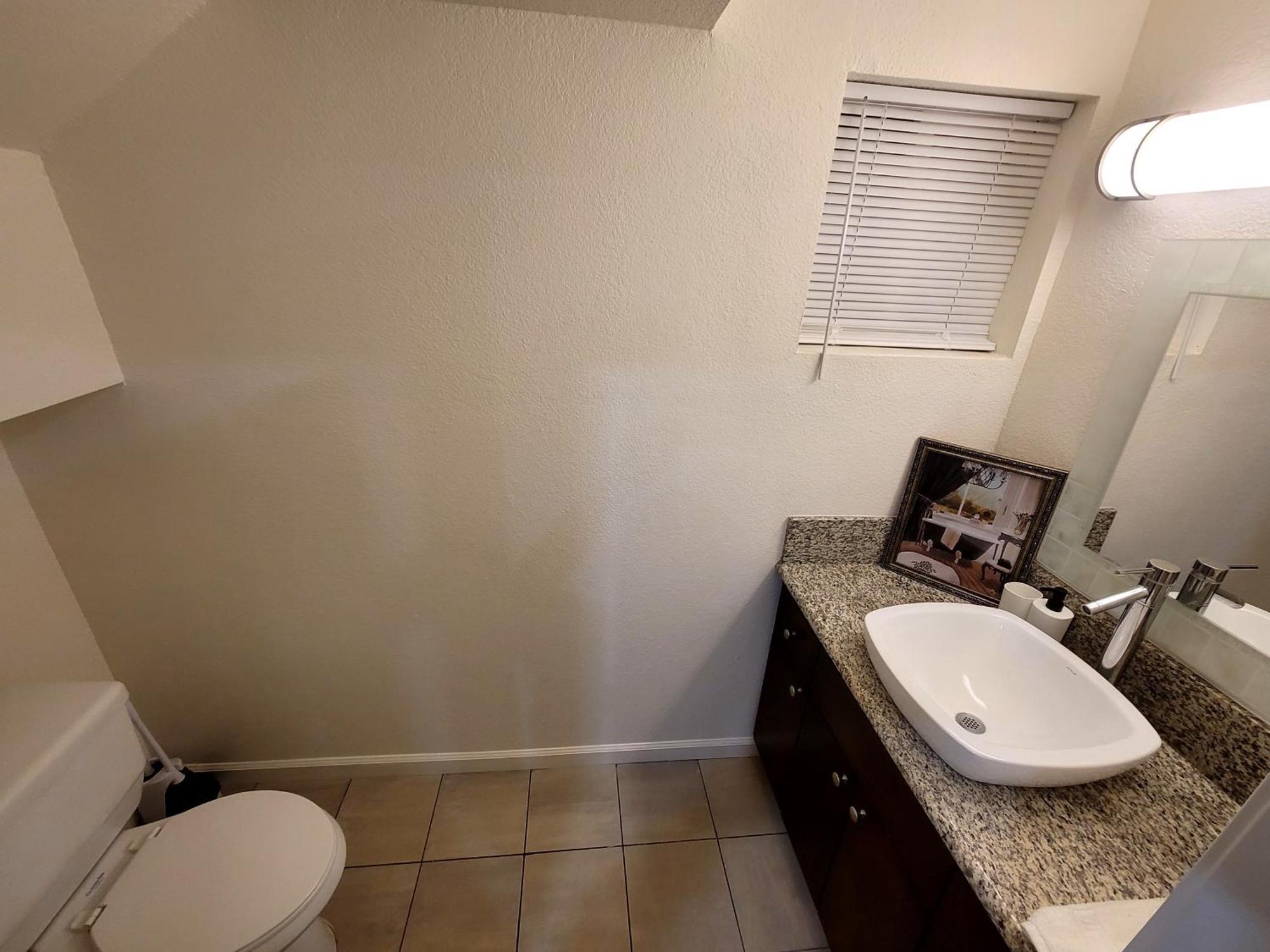 4 Bedrooms & 2.5 Bathrooms In La Los Angeles Luaran gambar