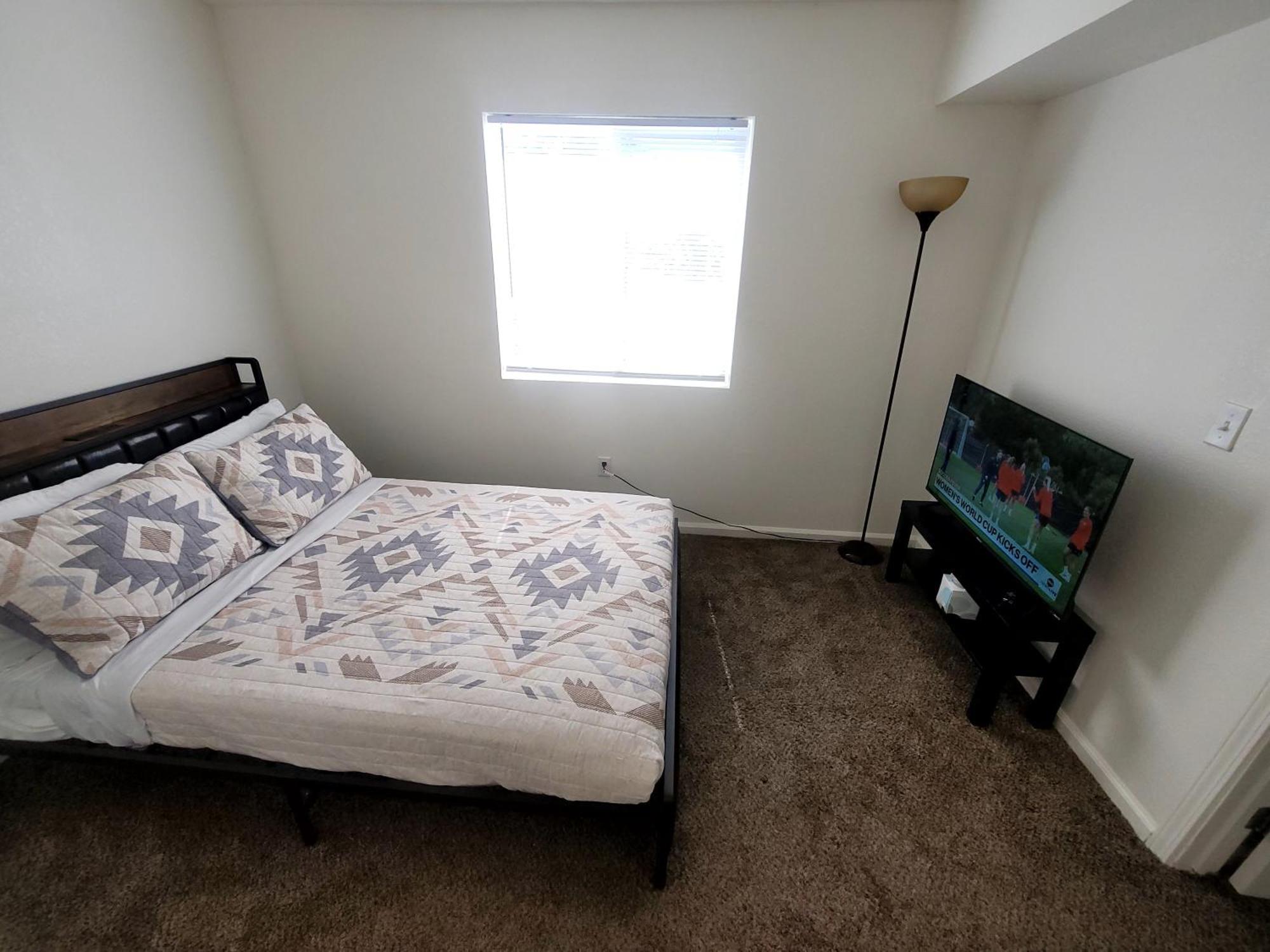 4 Bedrooms & 2.5 Bathrooms In La Los Angeles Luaran gambar