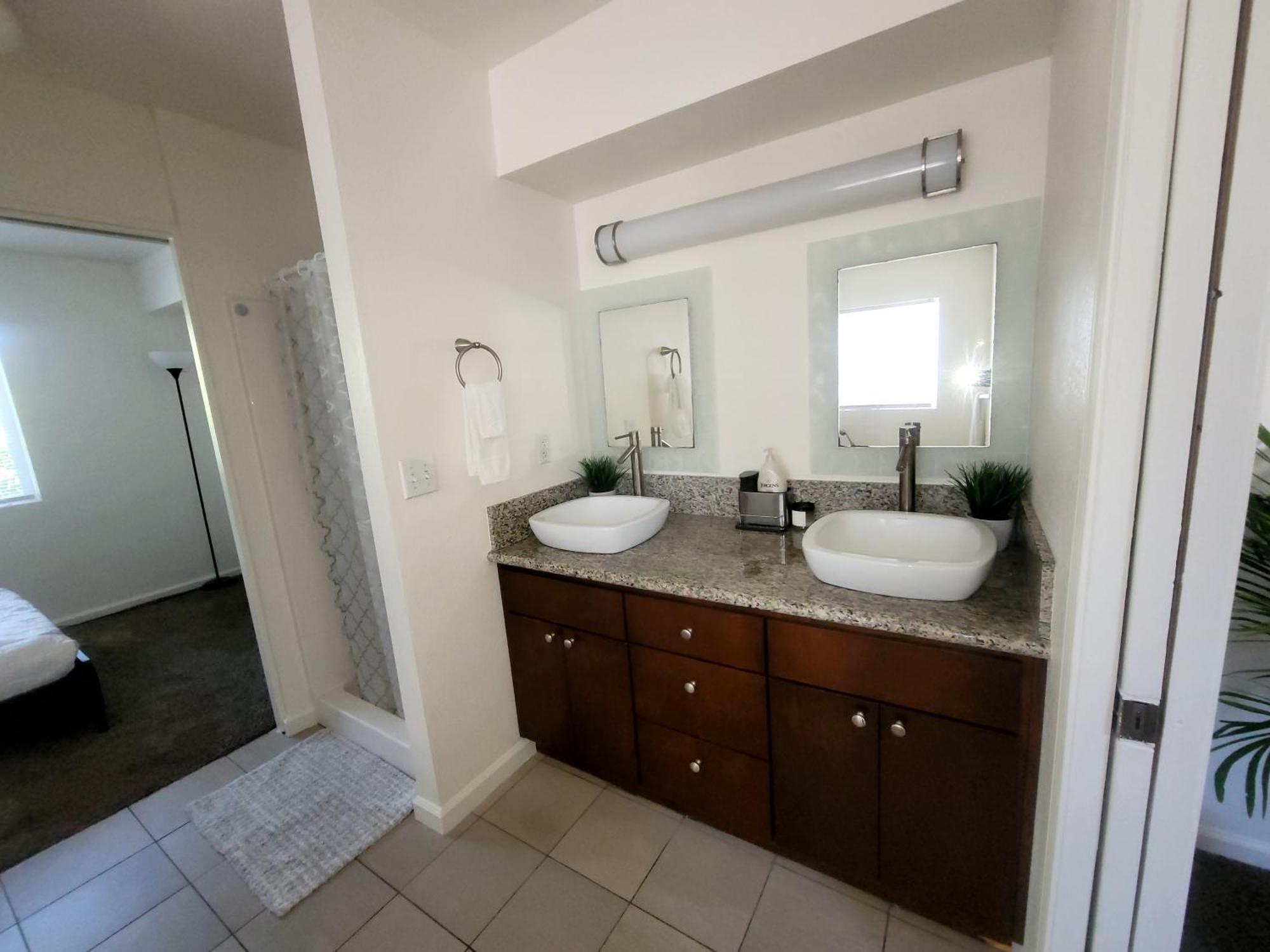 4 Bedrooms & 2.5 Bathrooms In La Los Angeles Luaran gambar
